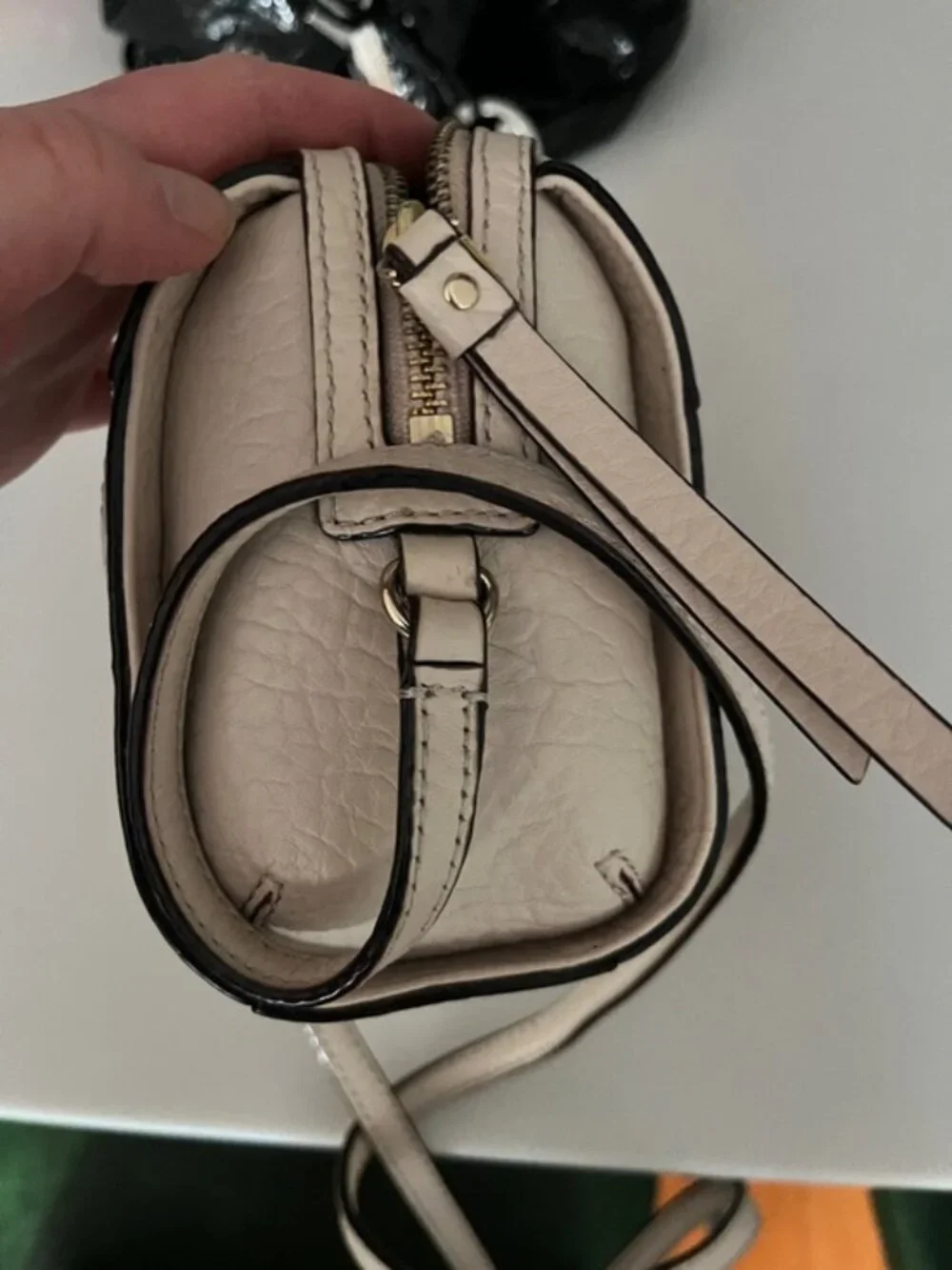 Kate Spade Perri Lane Bubbles LooLoo Leather Crossbody Bag